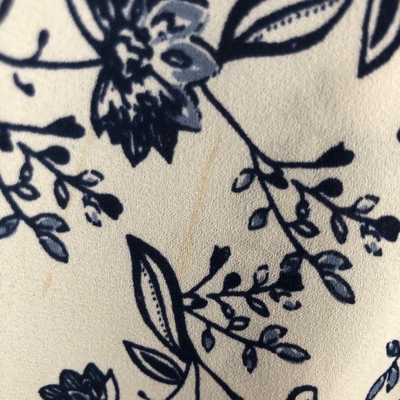 Blouse - Picture 5 of 6